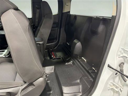 Used 2021 Chevrolet Colorado LT w/ Fleet Safety Package image 27