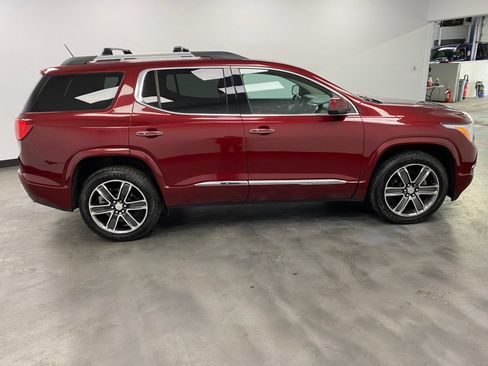Used 2018 GMC Acadia Denali w/ Technology Package image 7