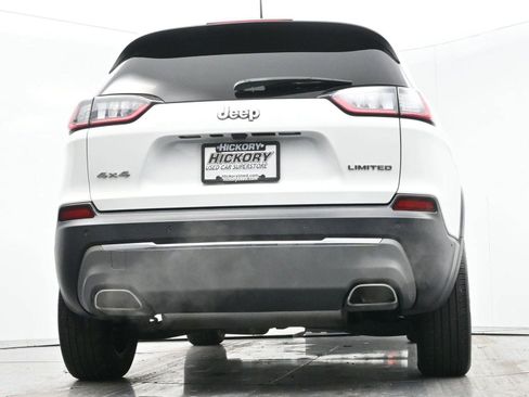 Used 2022 Jeep Cherokee Limited image 45