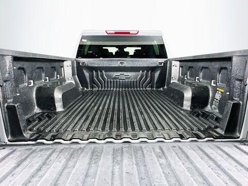 Used 2024 Chevrolet Silverado 1500 LT image 29