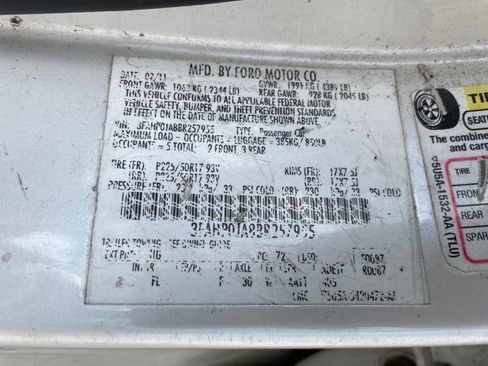 Used 2011 Ford Fusion SEL FWD image 38