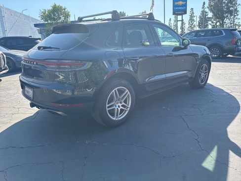 Used 2019 Porsche Macan AWD/4WD image 3