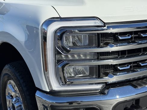 New 2026 Ford F250 Lariat w/ Lariat Premium Package AWD/4WD image 7