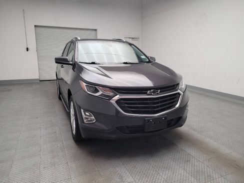 Used 2019 Chevrolet Equinox LT w/ Sun & Navigation Package AWD/4WD image 14