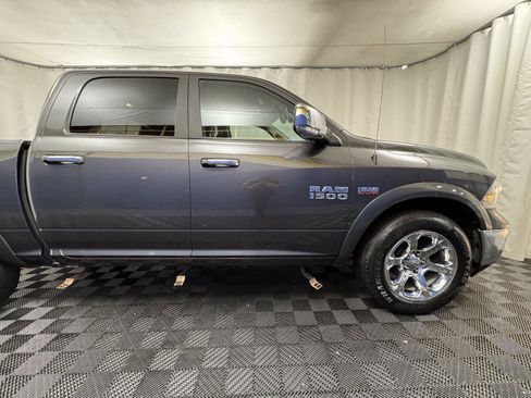 Used 2018 RAM 1500 Laramie w/ Convenience Group image 8