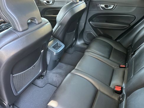 Certified 2023 Volvo XC60 B5 Plus w/ Climate Package FWD image 13