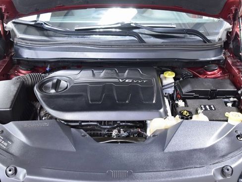 Used 2019 Jeep Cherokee Latitude Plus image 24