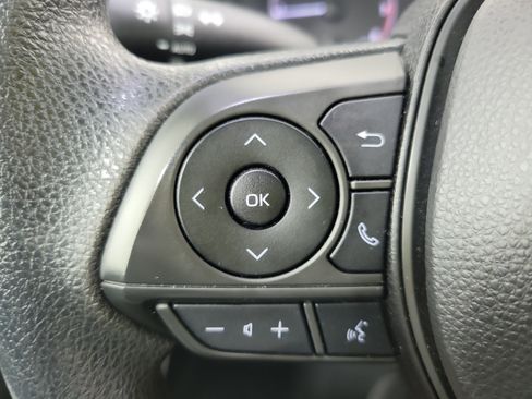 Used 2024 Toyota Corolla LE FWD image 21