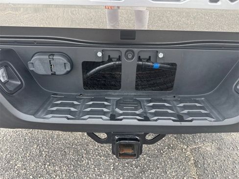 Used 2021 Toyota Tacoma SR5 image 19