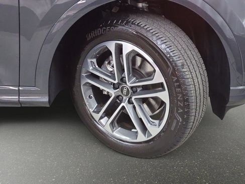 Used 2025 Audi Q5 Premium Plus w/ Premium Plus AWD/4WD image 34