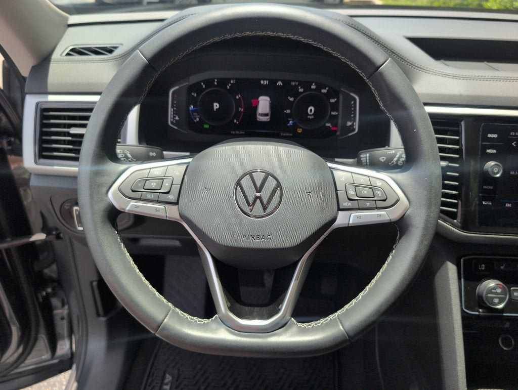 Used 2023 Volkswagen Atlas SEL AWD/4WD image 27