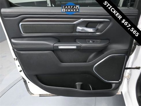 Used 2025 RAM 1500 Laramie image 30