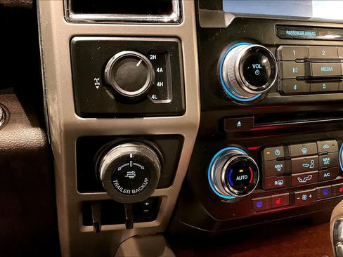 Used 2016 Ford F150 King Ranch w/ Equipment Group 601A Luxury image 26