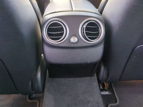 Used 2021 Mercedes-Benz C 300 Sedan image 22