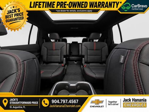 Certified 2025 Chevrolet Traverse RS FWD image 17
