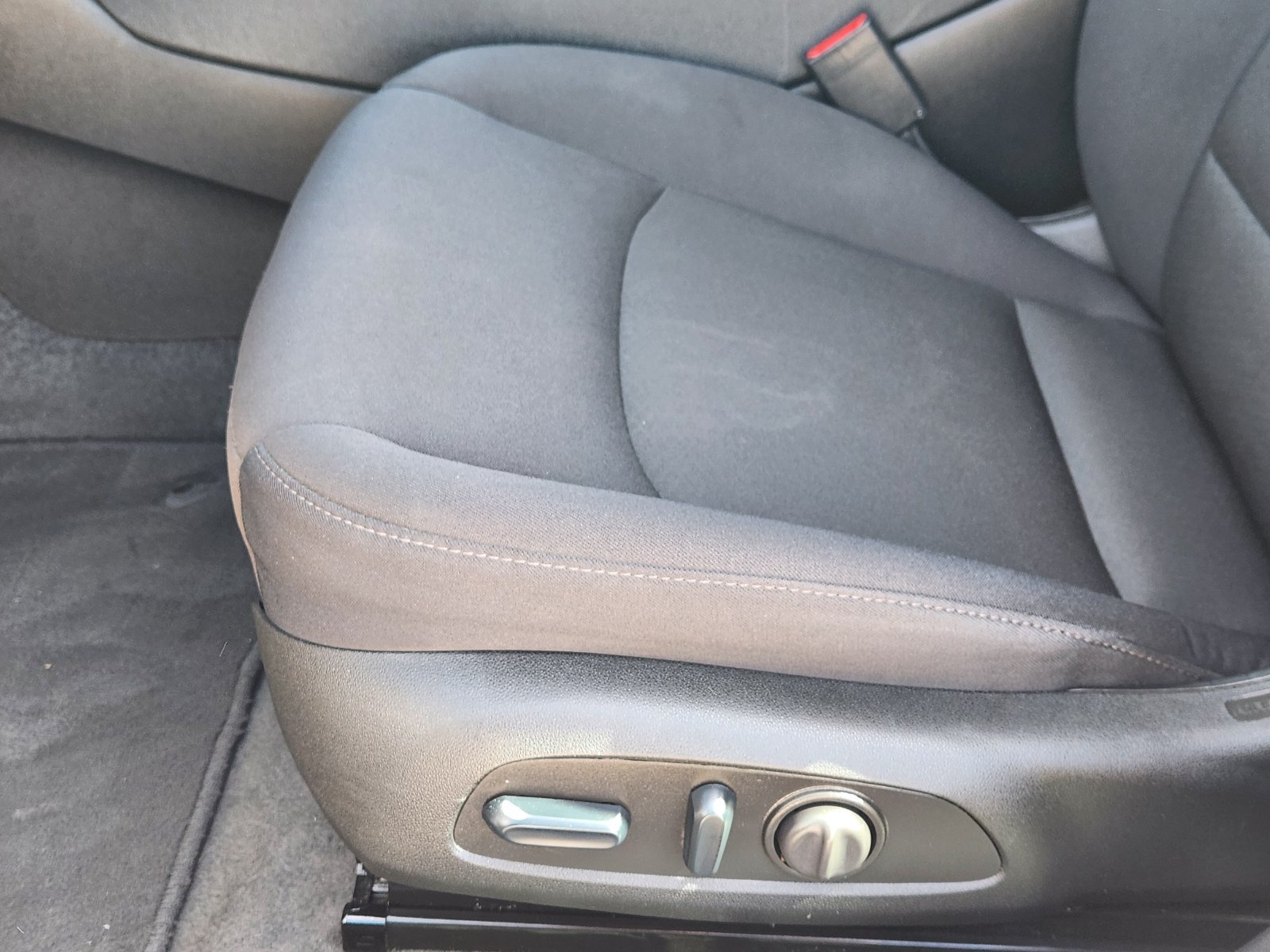 Used 2024 Chevrolet Malibu LT FWD image 26