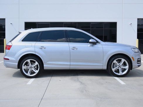 Used 2019 Audi Q7 3.0T Prestige image 9
