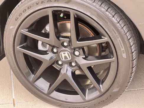 Certified 2024 Honda Civic Sport image 9