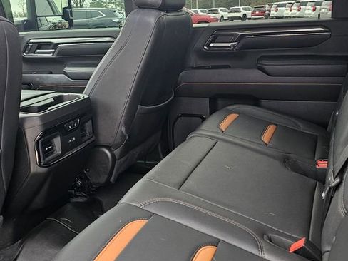 Used 2024 GMC Sierra 2500 AT4 w/ AT4 Premium Plus Package image 8