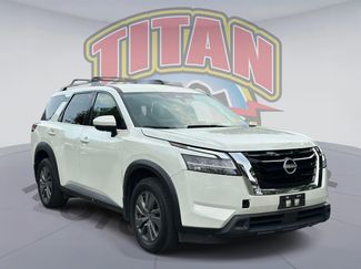 Used 2024 Nissan Pathfinder SV AWD/4WD video 1
