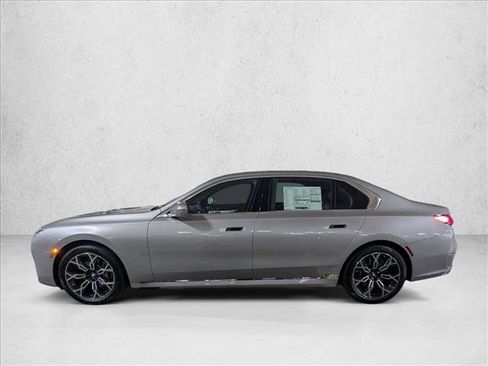 New 2026 BMW i7 xDrive60 image 9