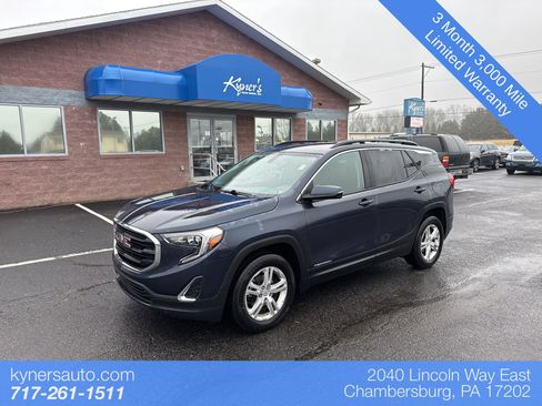 Used 2018 GMC Terrain SLE w/ Driver Convenience Package image 1