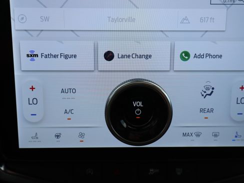 Used 2024 Ford Expedition Limited image 24