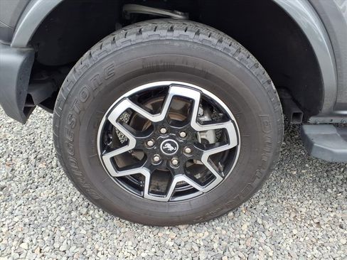 Certified 2024 Ford Bronco Outer Banks image 5