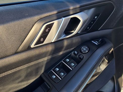 Used 2019 BMW X5 xDrive40i w/ Convenience Package image 21