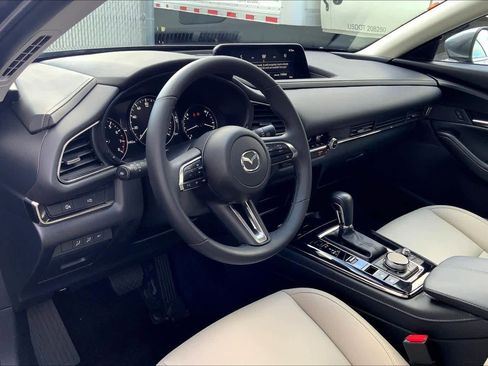 Certified 2025 MAZDA CX-30 AWD 2.5 S w/ Preferred Package image 17