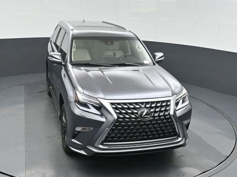 Used 2023 Lexus GX 460 Luxury w/ Sport Design Package AWD/4WD image 41