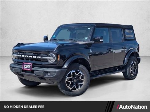 Used 2023 Ford Bronco Outer Banks AWD/4WD image 1