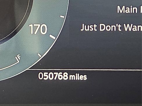 Used 2024 Land Rover Range Rover Velar Dynamic SE image 23