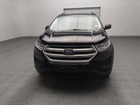 Used 2017 Ford Edge SE image 15