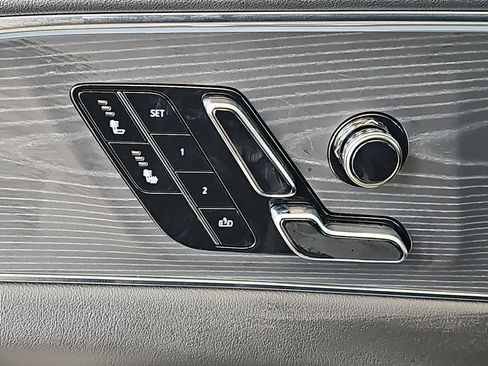Certified 2025 Cadillac Lyriq Luxury w/ LPO, Floor Liner Package AWD/4WD image 29