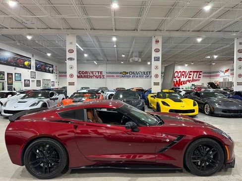 Used 2017 Chevrolet Corvette Stingray Coupe RWD image 5