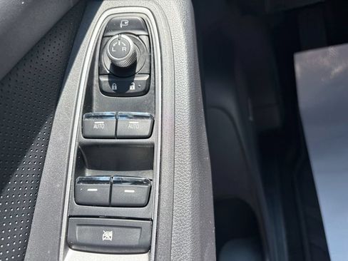 Used 2024 Subaru Ascent Limited w/ Technology Package AWD/4WD image 18