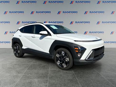 Used 2024 Hyundai Kona SEL FWD image 7