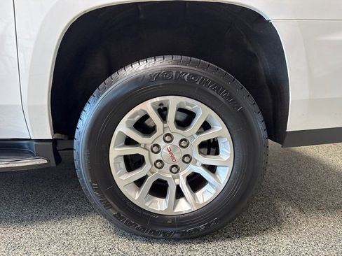 Used 2019 GMC Yukon XL SLT image 20