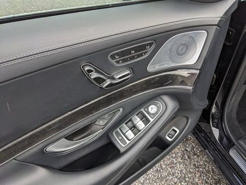 Used 2020 Mercedes-Benz S 450 Sedan image 19