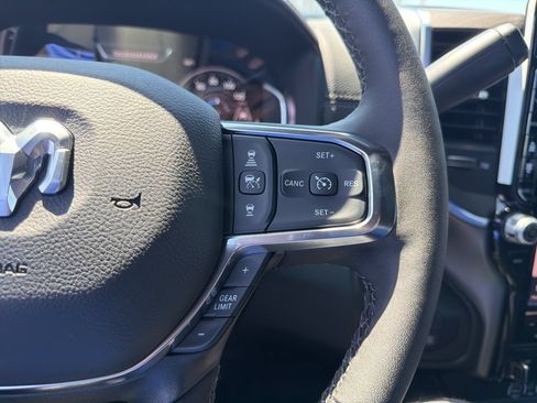New 2026 RAM 2500 Laramie AWD/4WD image 14
