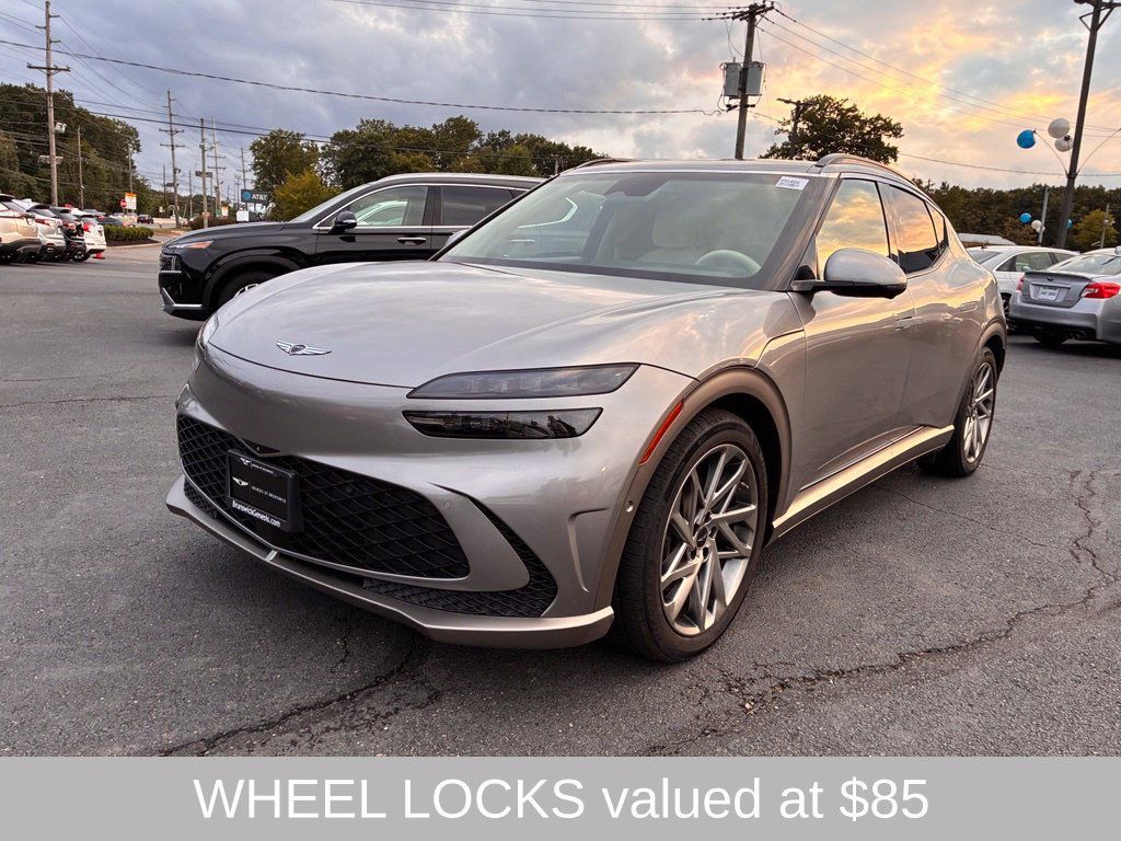 Used 2024 Genesis GV60 Advanced AWD/4WD image 3