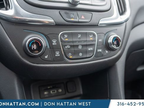 Used 2023 Chevrolet Equinox LT image 9