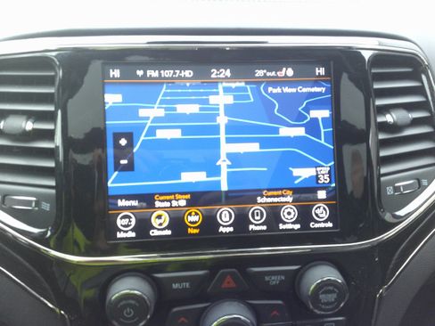 Used 2021 Jeep Grand Cherokee High Altitude image 28