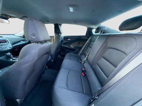 Used 2024 Chevrolet Malibu RS image 19