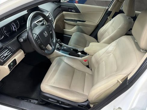 Used 2015 Honda Accord EX-L image 13