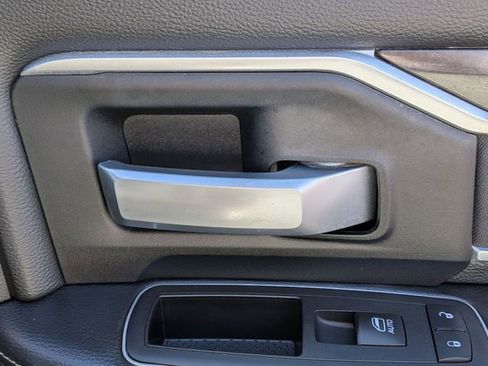 Used 2024 RAM 2500 Big Horn image 34