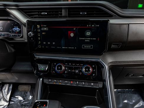 Used 2024 GMC Sierra 1500 Denali w/ Denali Reserve Package image 23