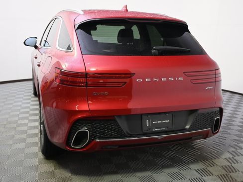 Used 2025 Genesis GV70 2.5T Select w/ Advanced Package image 4