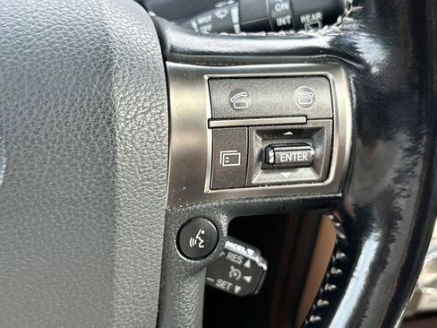 Used 2018 Lexus GX 460 Premium w/ Premium Package AWD/4WD image 26